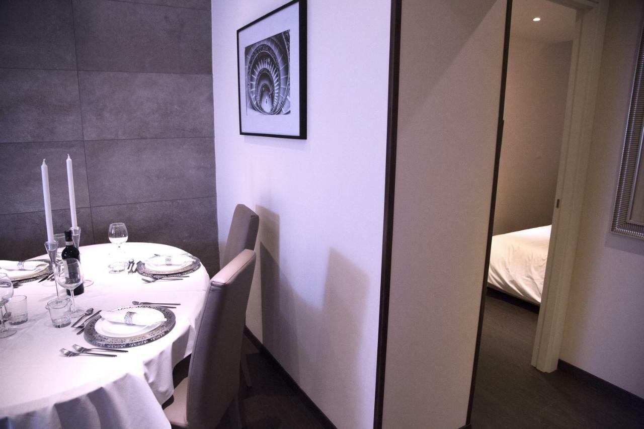 H-Aviva Giubbonari Apartment Рим Екстер'єр фото